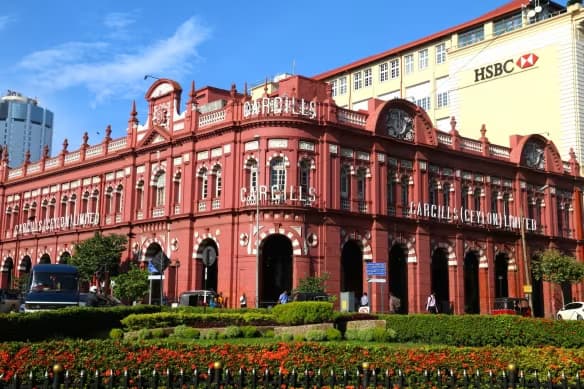 colombo fort building daytour in srilanka 2025