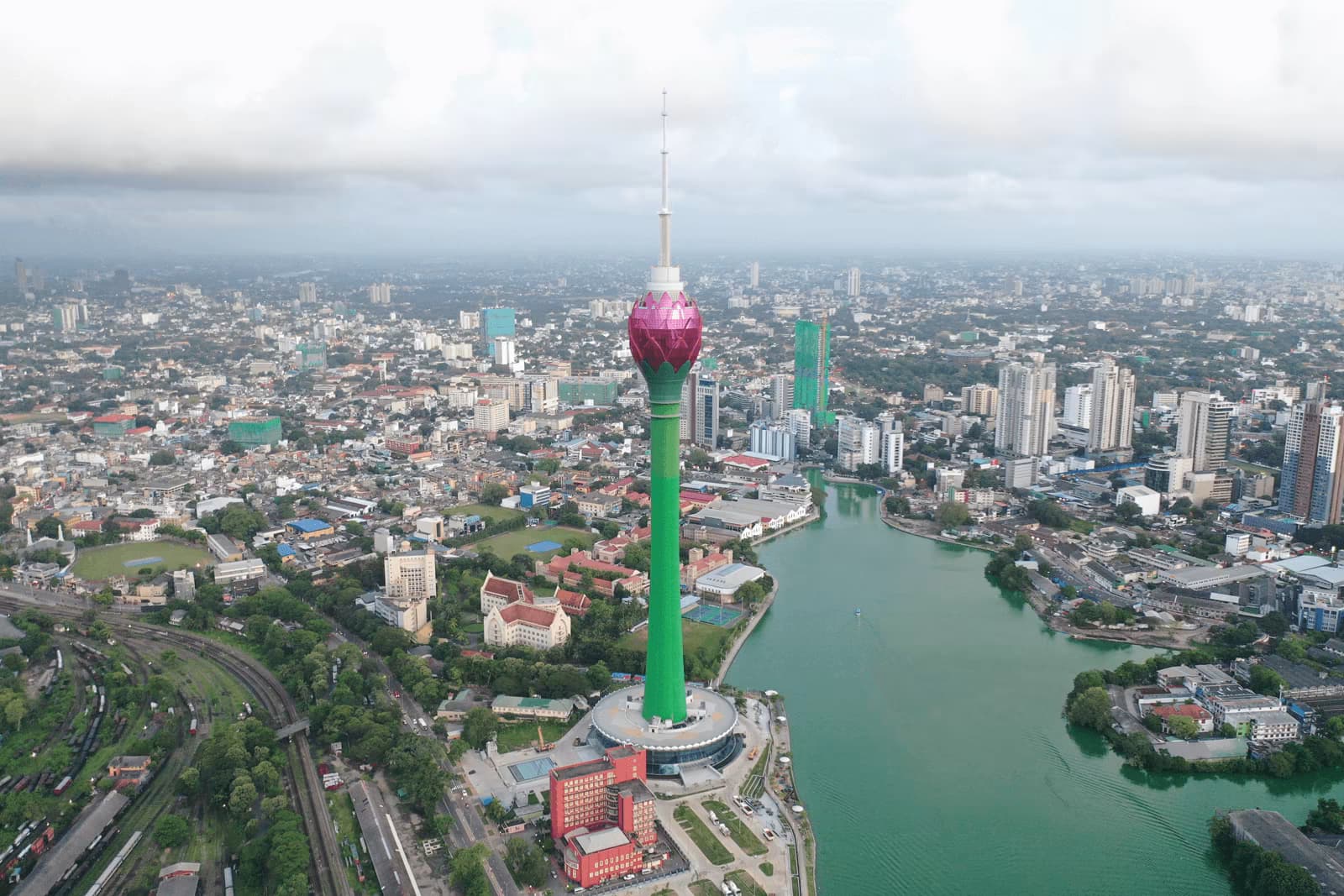 colombo lotus tower daytour in srilanka 2025