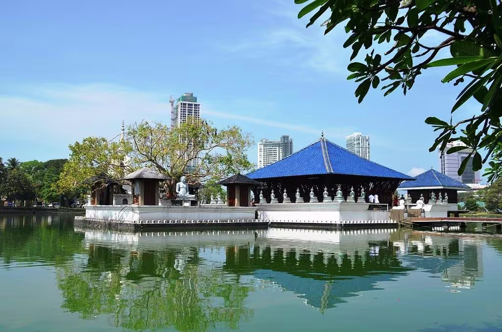 seema malaka temple daytour in colombo srilanka 2025