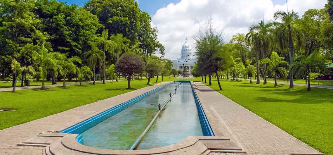 colombo viharamahadevi park daytour in srilanka 2025