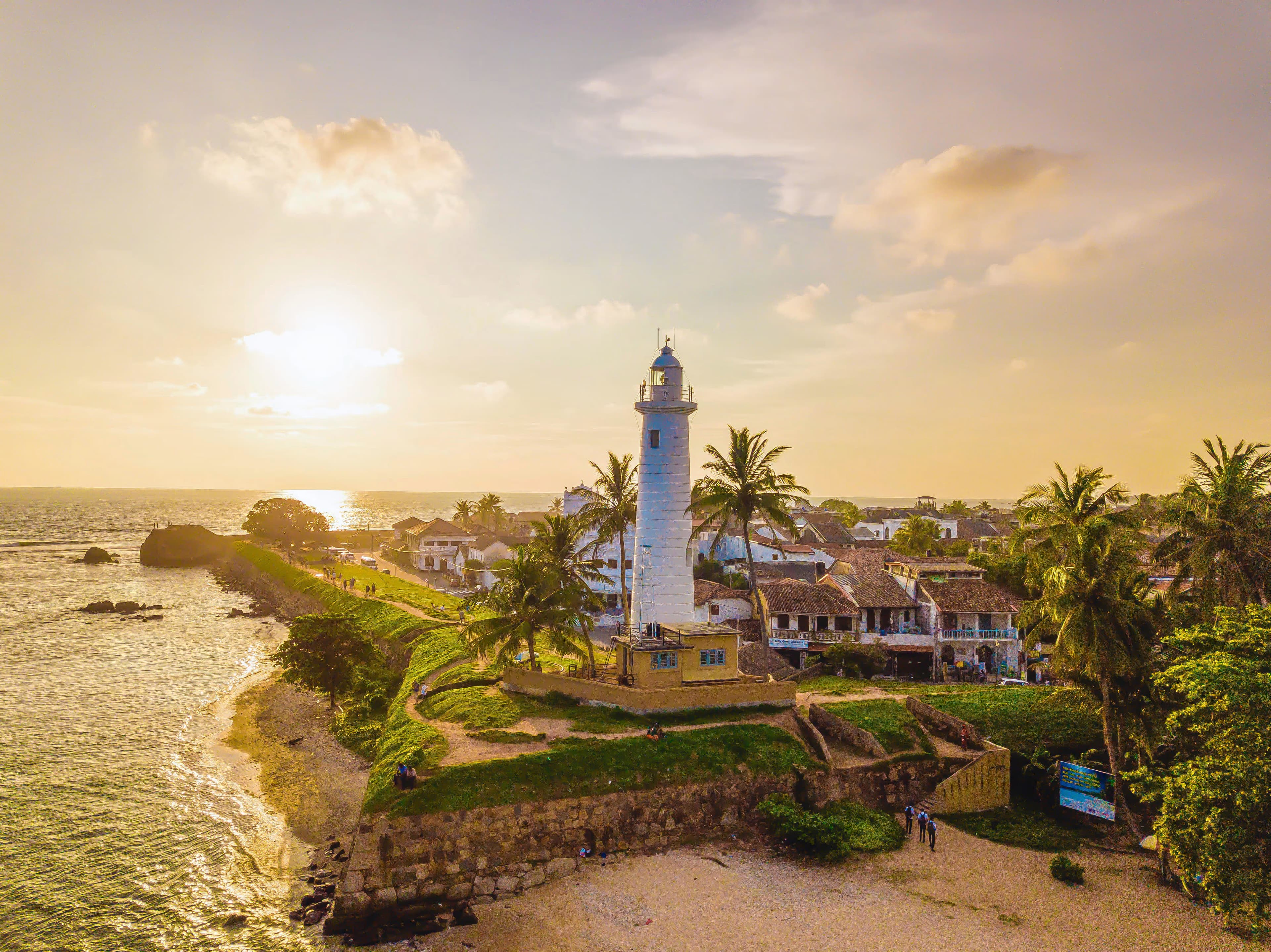 galle lighthouse daytour in sirlnaka 2025 galle srilanka lighthouse daytours in 2025