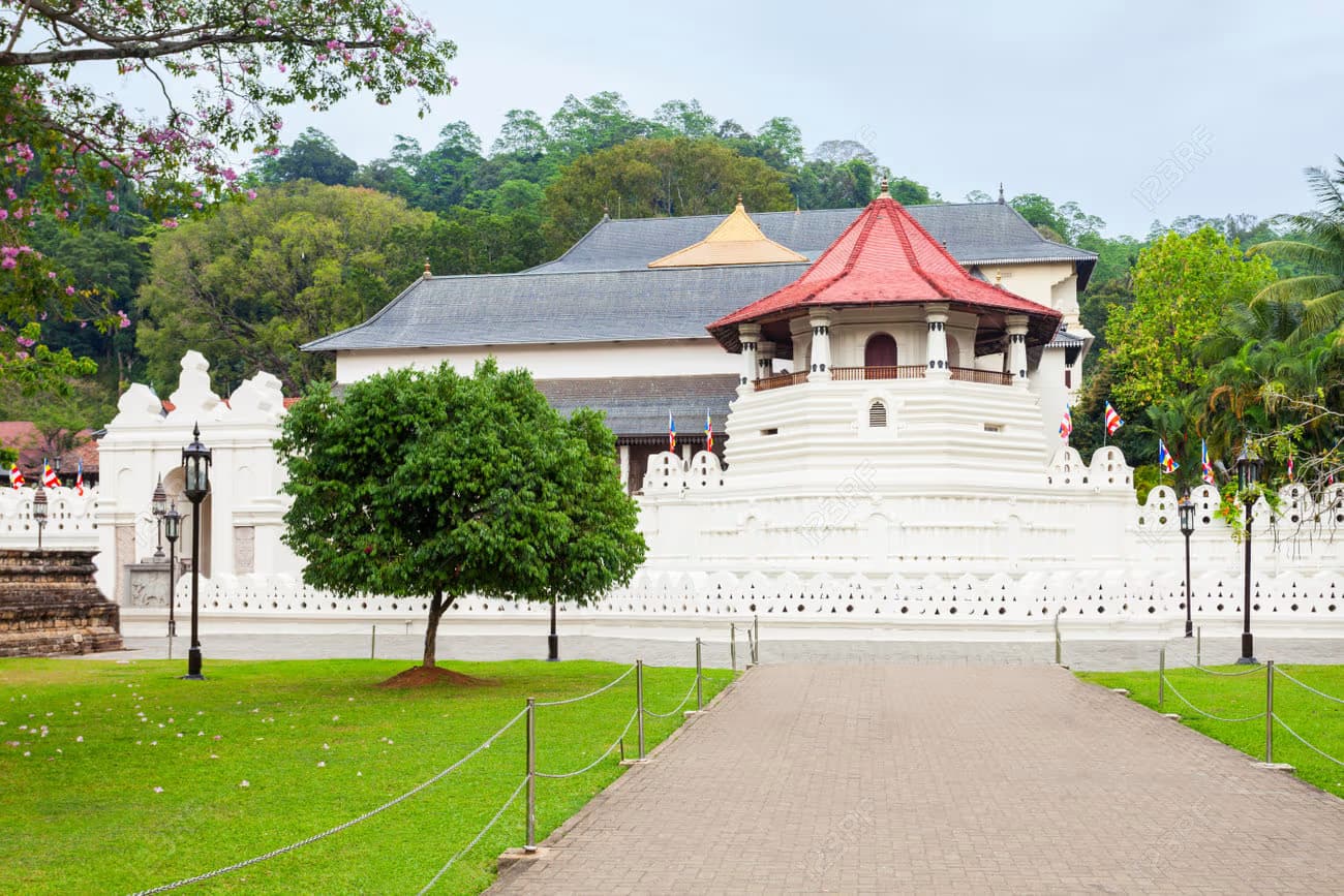 srilanka sacred tooth kandy tours company kandy tours in sri lanka 2025