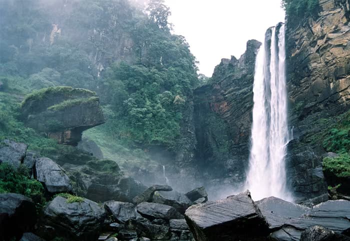 haputale waterfalls tours in srilanka
